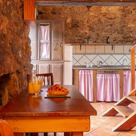 Casa Delfina Guest House Pravia Luaran gambar
