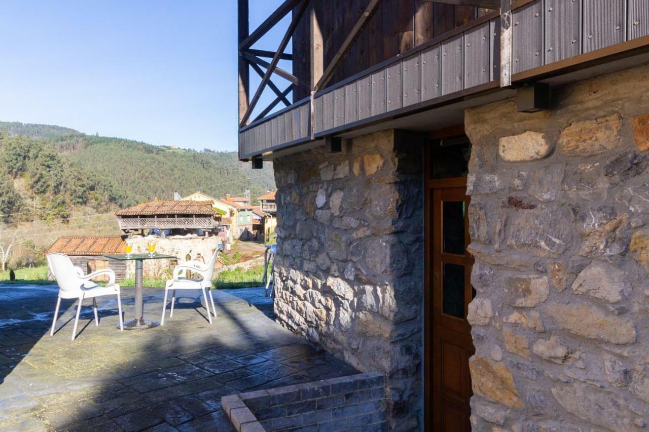 Casa Delfina Guest House Pravia Luaran gambar