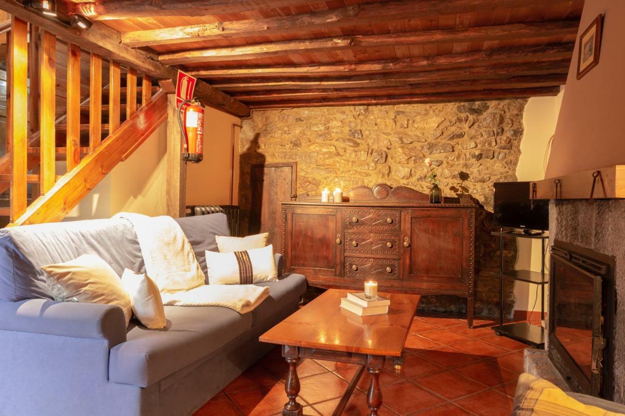 Casa Delfina Guest House Pravia Luaran gambar